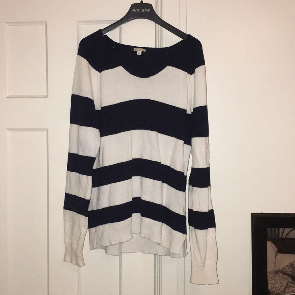 Gap Sweater